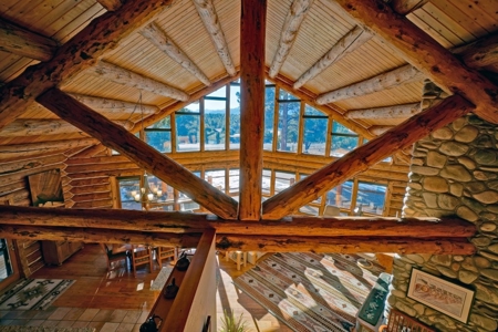 Exceptional Colorado Log Home for Sale in Ridgway, Colorado - image 34