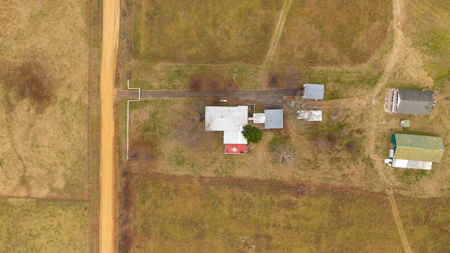 Oregon County Farm with Multiple Residences - image 11