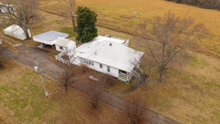 Oregon County Farm with Multiple Residences - image 12