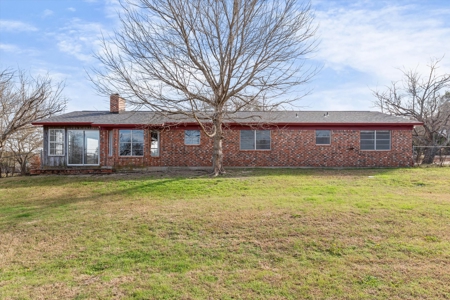 Breathtaking Views & Versatile Living in Copperas Cove - image 24