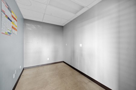 Unit for Lease at Sossaman Square in Mesa, AZ - image 9