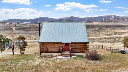 Log Home in Western Colorado With Acreage - image 3