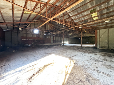 Opportunity awaits with a 12,000 sq ft warehouse located in Meigs - image 6