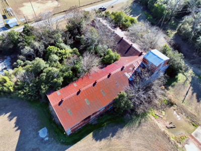 Opportunity awaits with a 12,000 sq ft warehouse located in Meigs - image 1