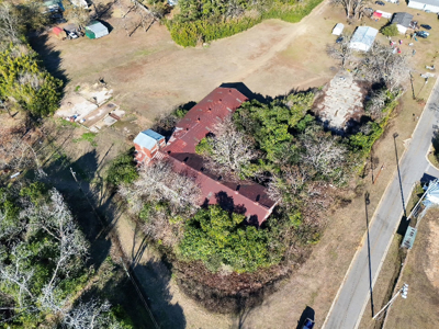 Opportunity awaits with a 12,000 sq ft warehouse located in Meigs - image 2