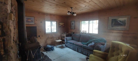 Country Home on 40 Acres in Lassen County - image 6