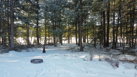 Beautiful Lakefront Camp on Crooked Pond - image 8