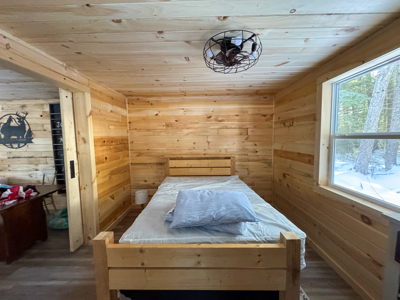 Beautiful Lakefront Camp on Crooked Pond - image 14