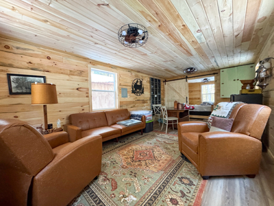 Beautiful Lakefront Camp on Crooked Pond - image 10