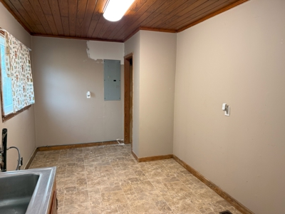 Brick Country Home With Acreage For Sale In Tn With Pond - image 16