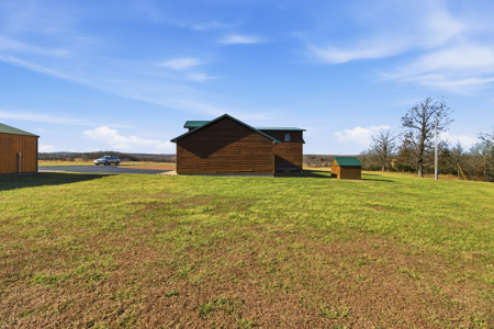 Gated Log Home With Views, Shop & Outdoor Lifestyle - image 40
