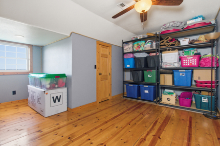 Gated Log Home With Views, Shop & Outdoor Lifestyle - image 29