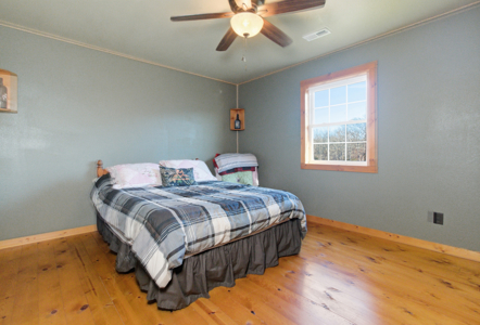 Gated Log Home With Views, Shop & Outdoor Lifestyle - image 31