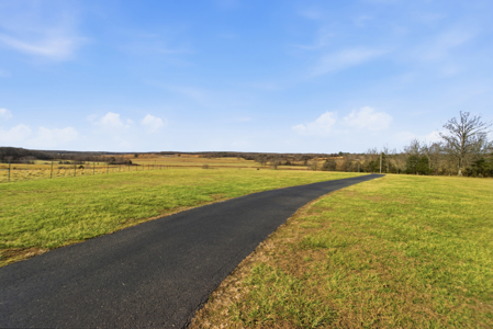 Gated Log Home With Views, Shop & Outdoor Lifestyle - image 34