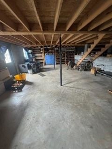 Non-Electric Farmstead on +/- 11.5 Acres - image 3