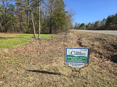 Country Home with Acreage - Adjoining National Forest - image 32