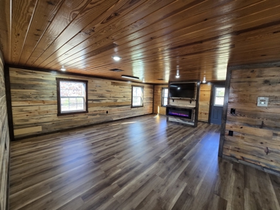 Country Home with Acreage - Adjoining National Forest - image 17