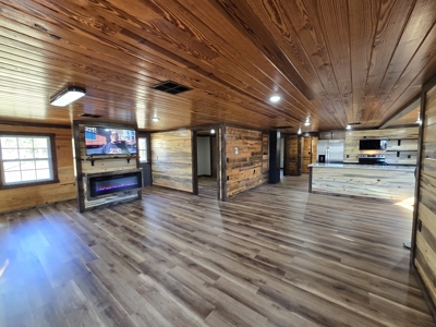 Country Home with Acreage - Adjoining National Forest - image 18