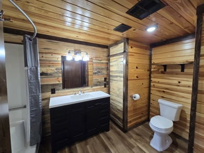 Country Home with Acreage - Adjoining National Forest - image 28