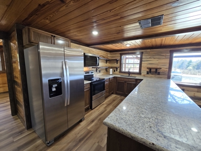 Country Home with Acreage - Adjoining National Forest - image 10