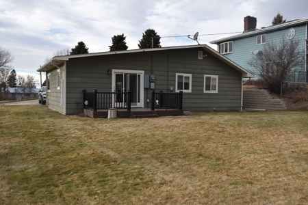 One level home in Shelby, MT for Sale - image 37