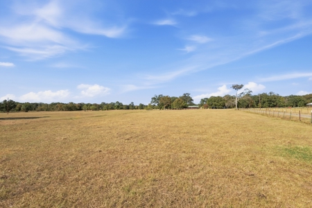 45 Fenced Acres + 4/3 Home + 1,400 Sq Ft Climate-Controlled Shop - image 39