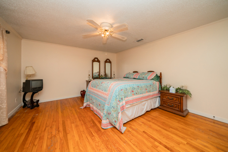 3BR/3BA on 45 Acres with Pond & Shop | DeKalb, TX | JB-Simms ISD - image 9
