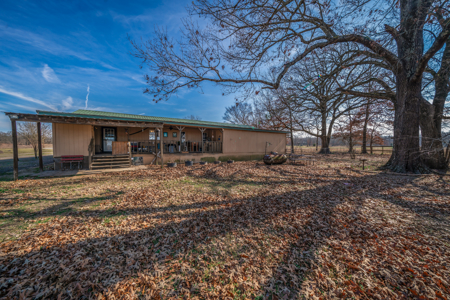 3BR/3BA on 45 Acres with Pond & Shop | DeKalb, TX | JB-Simms ISD - image 30