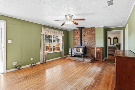 45 Fenced Acres + 4/3 Home + 1,400 Sq Ft Climate-Controlled Shop - image 41