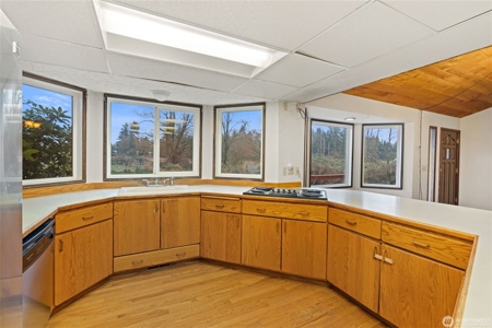 Gated Creekside Equestrian Property in Onalaska, WA - image 13