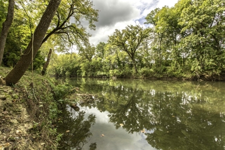 Riverfront Home For Sale In Cherokee Village, AR - image 47