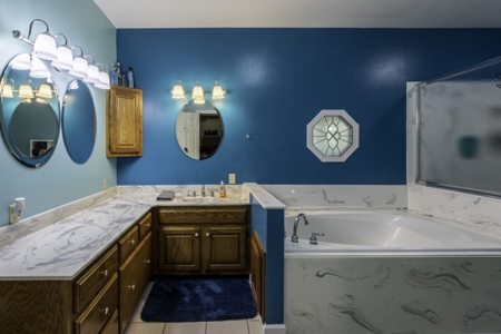 Riverfront Home For Sale In Cherokee Village, AR - image 38