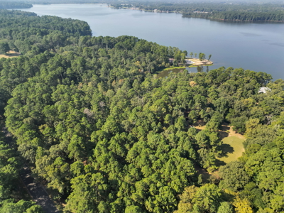 East Texas Waterfront Lot for Sale with Barndominium Lake Tyler - image 3
