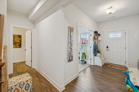 Country Home for Sale in Maury County, Tennessee - image 8