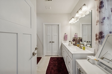 Country Home for Sale in Maury County, Tennessee - image 22