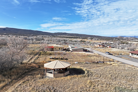 Home For Sale with community Acreage Near Powderhorn Ski Resort - image 25