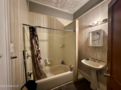 Brick Home Investment for Income in McComb, MS - image 10