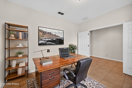 Large, Refreshed Home In Historic St Augustine Fl - image 4