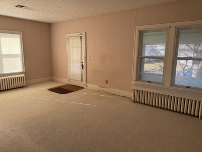 Charming 1922 Home in the Heart of Chillicothe! - image 3