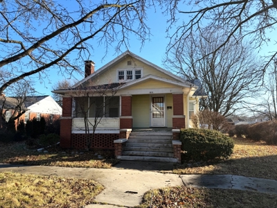 Charming 1922 Home in the Heart of Chillicothe! - image 13