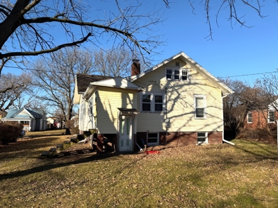 Charming 1922 Home in the Heart of Chillicothe! - image 15