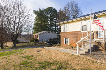 Country Comfort  Talbott-Hamlen County-East TN Home for Sale - image 7