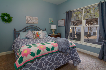 Beautiful Home sits on 3.6 acres - image 33