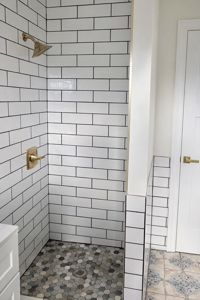 Beautifully Restored 1949 Tudor Style Cottage Downtown Hohenwald - image 15