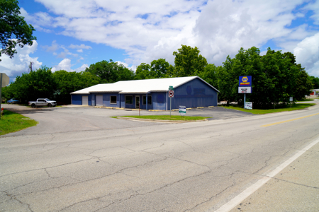 Commercial Building for Sale in Chandler, OK | Prime Location - image 1