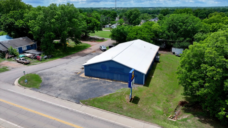 Commercial Building for Sale in Chandler, OK | Prime Location - image 14
