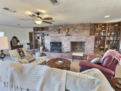 Country Home on Acreage with Horse Facilities in Rising Star TX - image 11