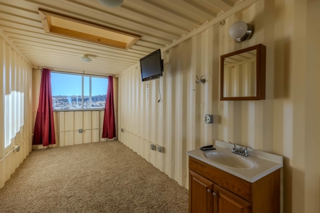 Eastern Oregon High Desert Lookout - image 36