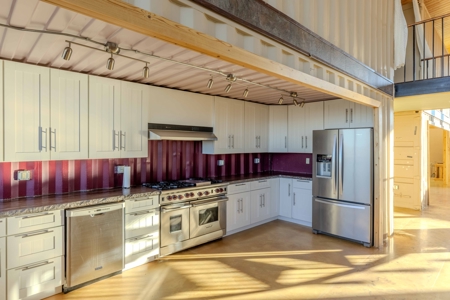 Eastern Oregon High Desert Lookout - image 29