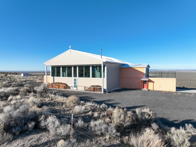 Eastern Oregon High Desert Lookout - image 41
